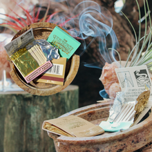 Load image into Gallery viewer, 12 Assorted Books of Incense Matches